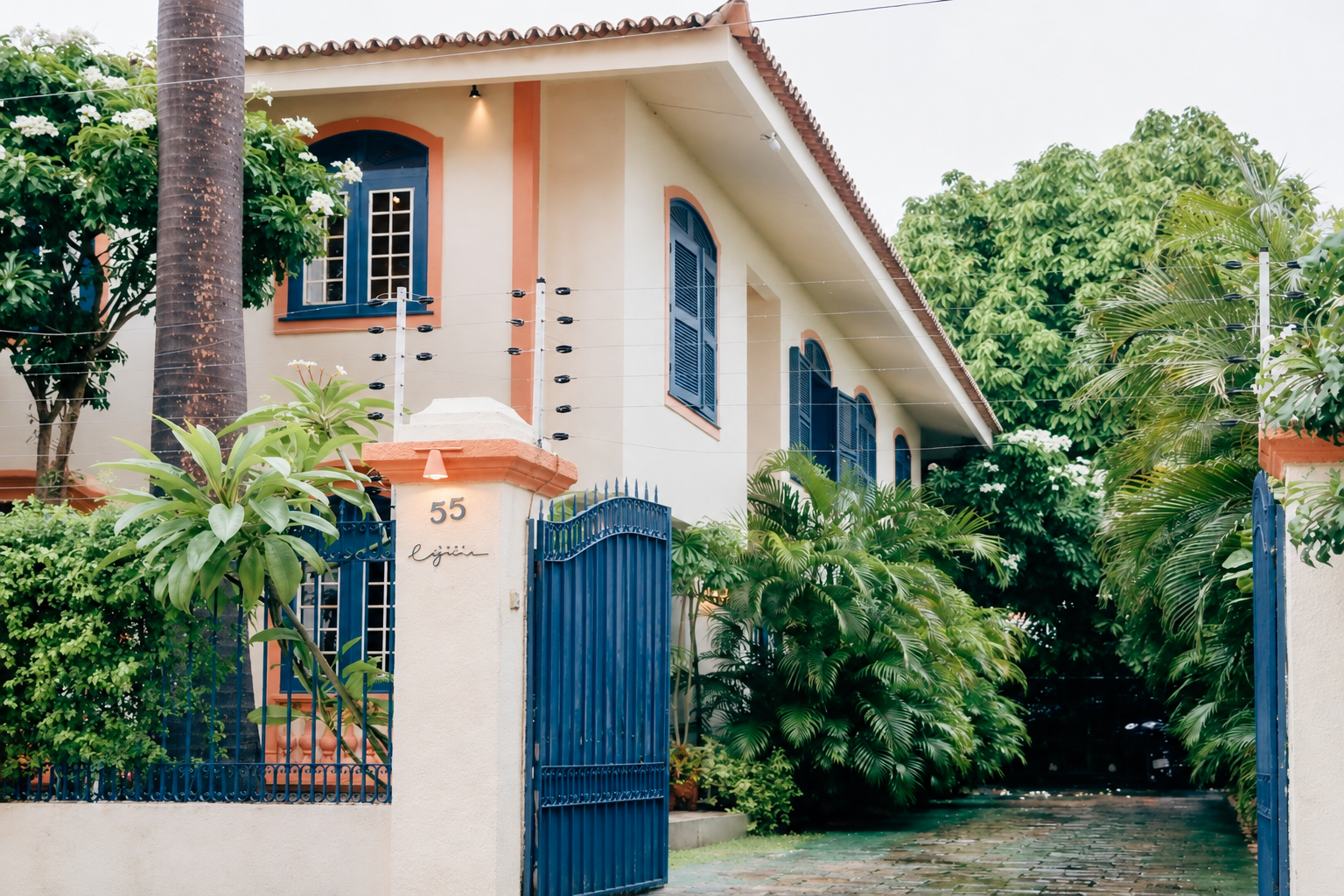 Fachada da Casa Lágrima, espaço de psicologia e constelação familiar na Aldeota, em Fortaleza